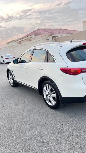 2014 Infiniti QX70 V8