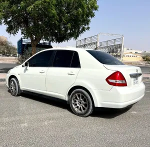 2009 نيسان تيدا S