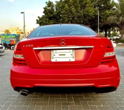 2014 مرسيدس-بنز آلفئة - C C250