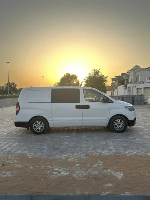 2019 Hyundai H1 Deluxe