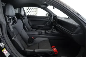 2023 بورش 911 كاريرا GT3