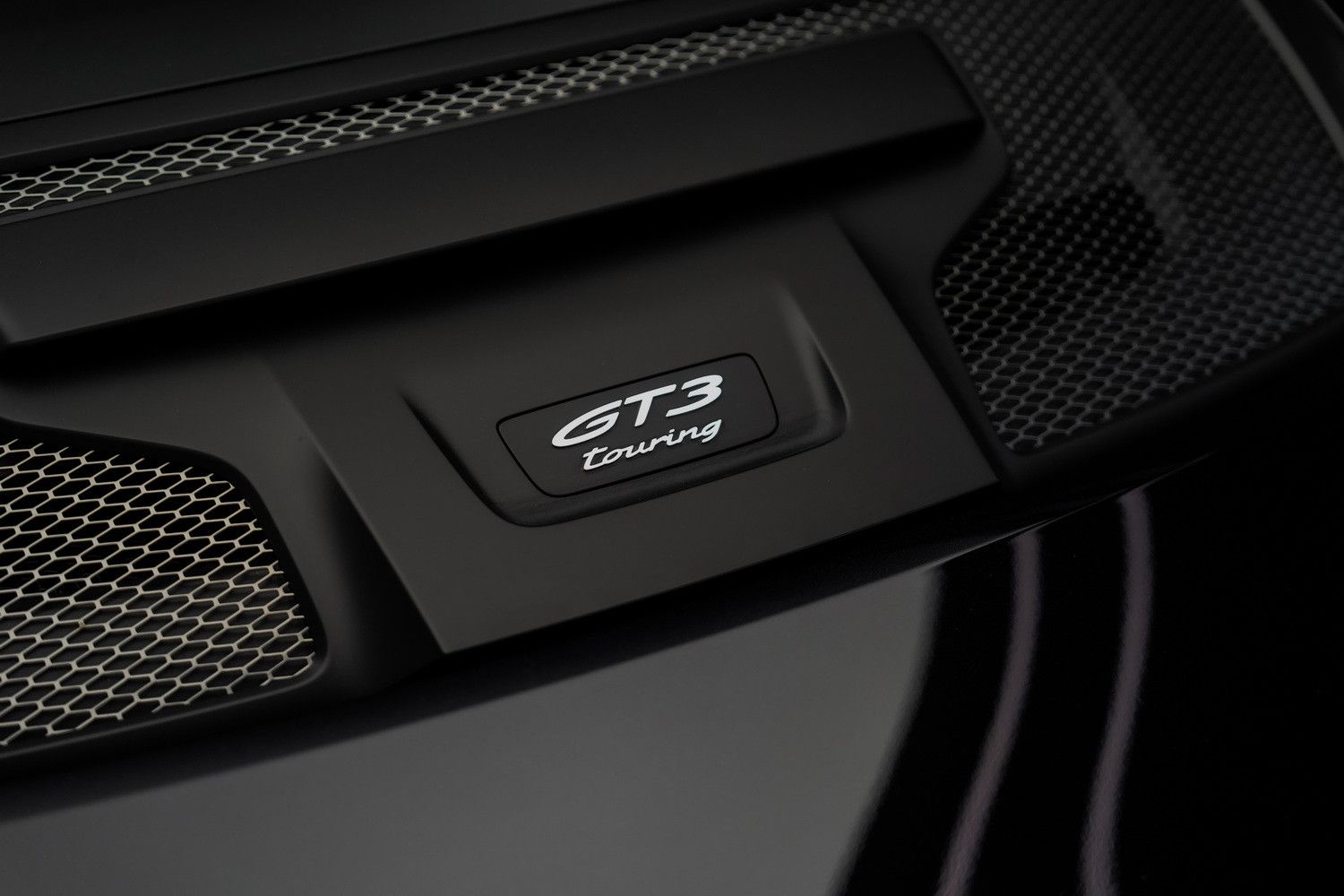 2023 بورش 911 كاريرا GT3