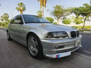 2001 BMW 3-Series 320i