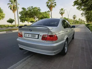 2001 BMW 3-Series 320i