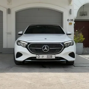 2024 مرسيدس-بنز الفئة - E E200