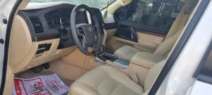 2017 Toyota Land Cruiser GXR