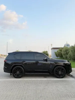 2024 لكزس ال اكس ٦٠٠ Signature