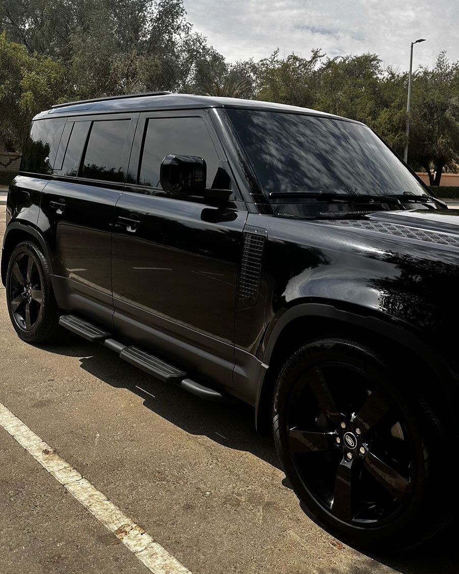 2024 Land Rover Defender 110 HSE