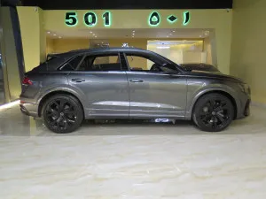 2021 اودي ار اس ٨ كيو ٨