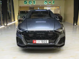 2021 اودي ار اس ٨ كيو ٨