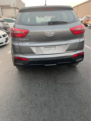2018 هيونداي كريتا E