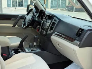 2017 Mitsubishi Pajero GLS