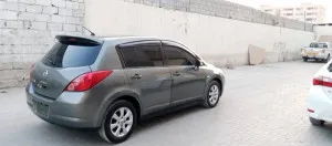 2012 نيسان تيدا S