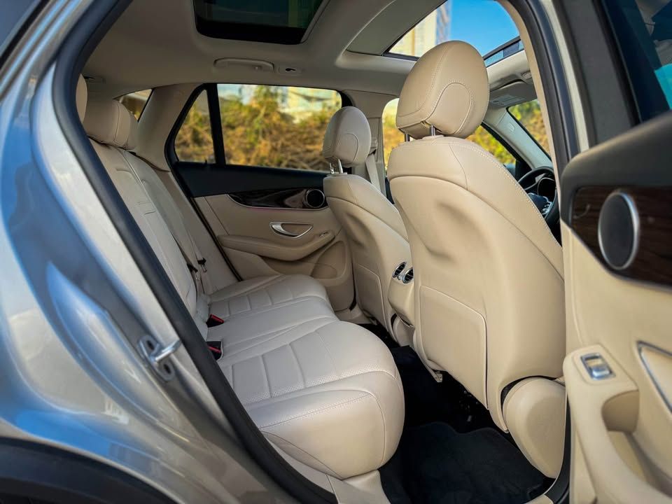 2022 مرسيدس-بنز GLC - جي ال سي GLC300