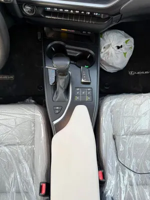2024 لكزس UX - يو اكس UX 200 Luxury