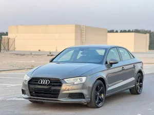 2017 اودي آي ٣ Prestige