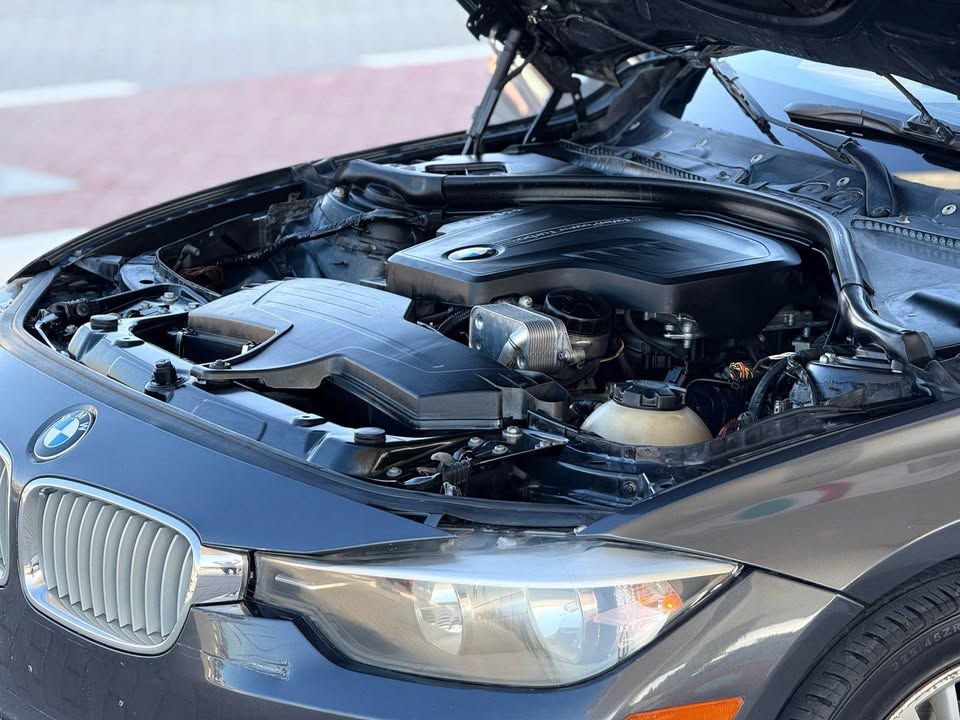 2013 BMW 3-Series 328