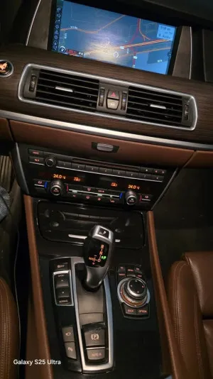 2012 بي أم دابليو الفئة - 5 535 Xi
