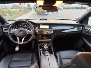 2011 مرسيدس-بنز سي ال اس CLS63s AMG