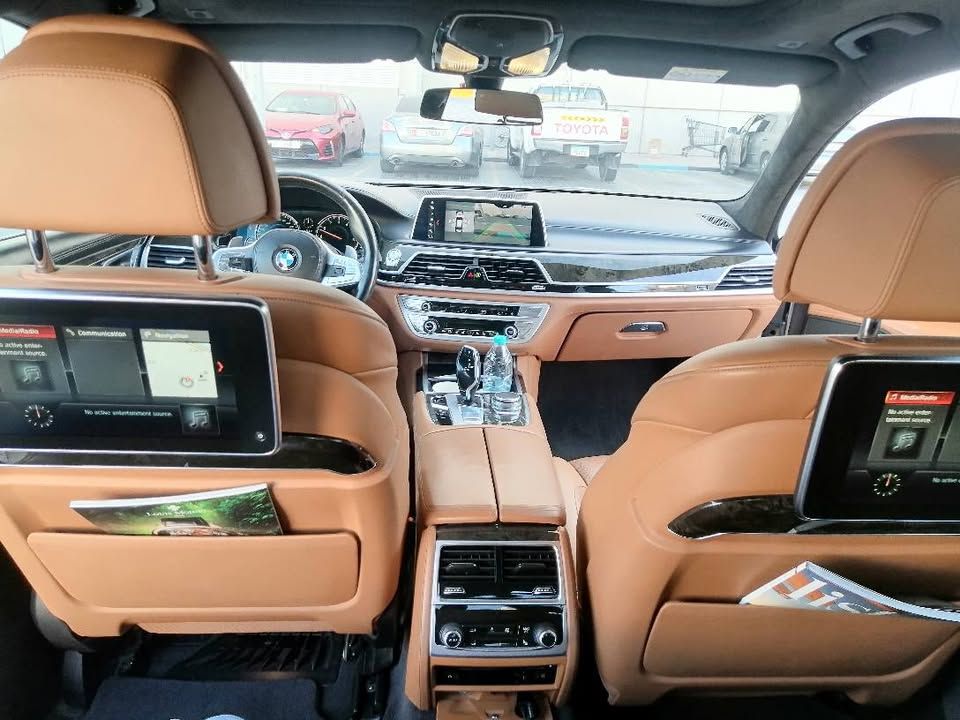 2018 BMW 7-Series 730i