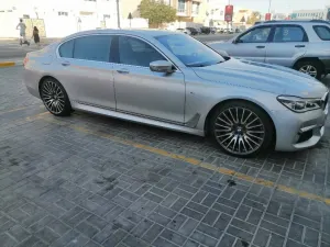 2018 BMW 7-Series 730i
