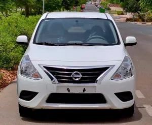 2021 نيسان صني S