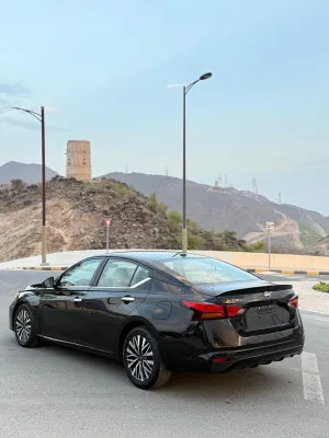 2023 Nissan Altima SV