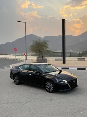2023 Nissan Altima SV