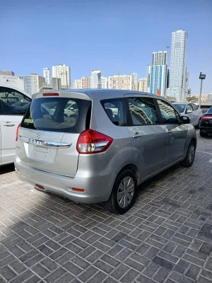 2017 سوزوكي ايرتيجا VXi