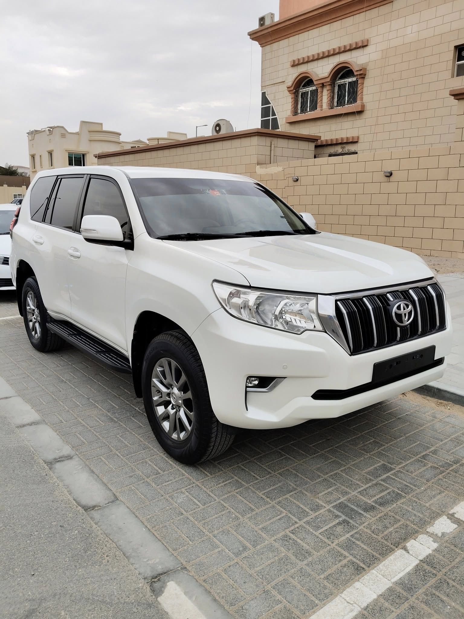 2020 Toyota Prado Standard