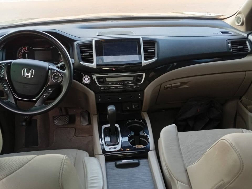 2016 هوندا بايلوت Touring