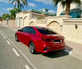 2019 كيا سيراتو S