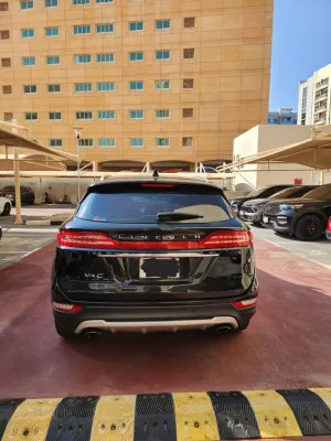 2019 لينكولن ام كي سي Black Label