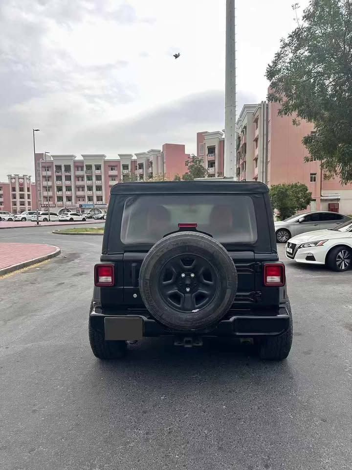 2019 جييب رانجلر Sahara