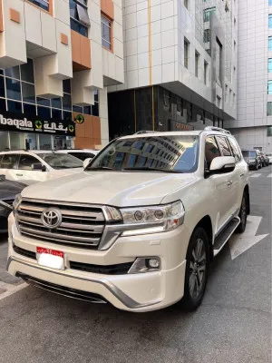 2016 Toyota Land Cruiser VXR
