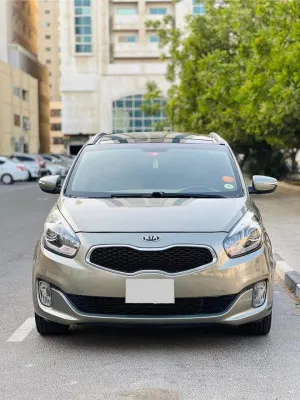 2014 Kia Carens Luxury Plus