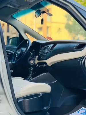 2014 Kia Carens Luxury Plus