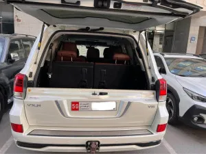 2016 Toyota Land Cruiser VXR