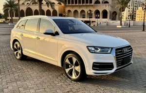 2016 اودي كيو٧ Prestige