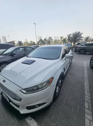 2014 فورد فيجن SE