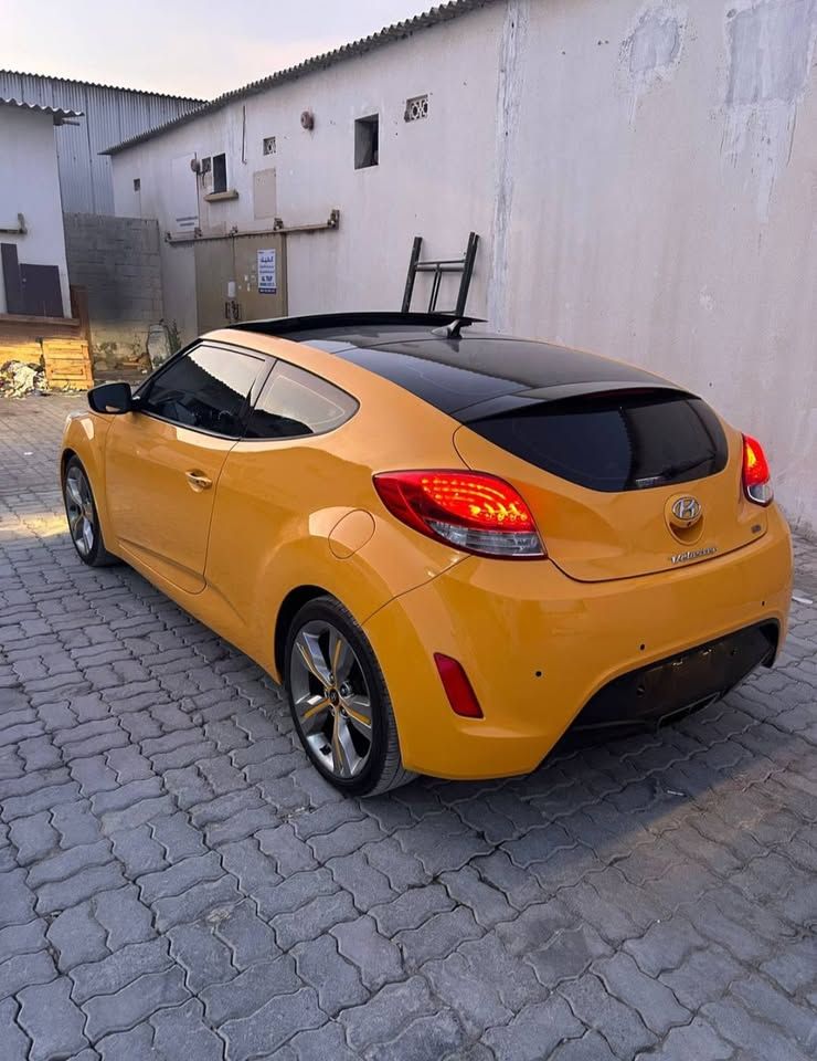 2012 هيونداي فوليستر GLS