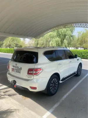 2012 Nissan Patrol LE Platinum city