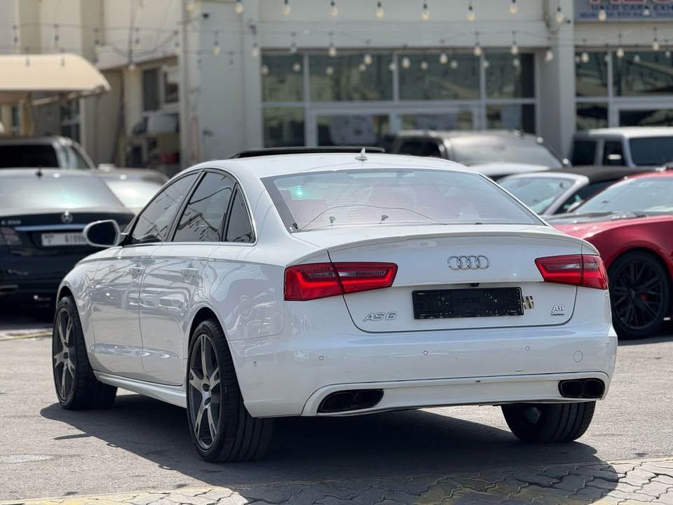 2012 اودي آي ٦ Premium Plus