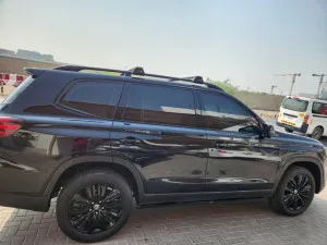 2022 ام جي ار اكس ٨