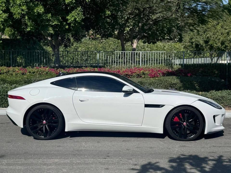 2015 Jaguar F-Type P450 R-Dynamic