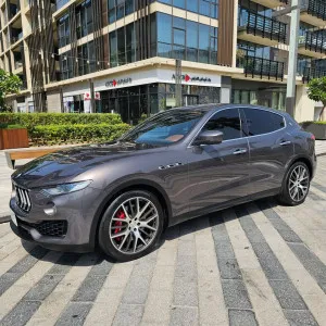 2019 مازيراتي ليفانتي S