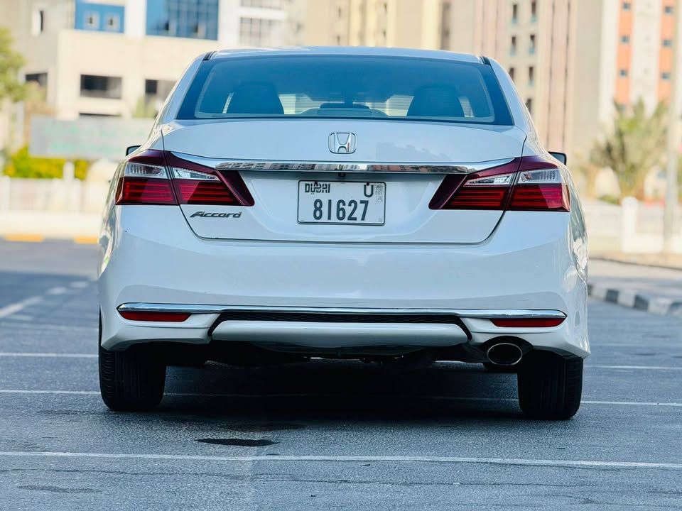 2016 هوندا أكورد EX-L