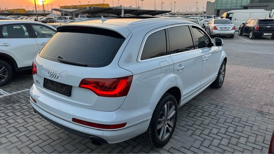 2014 اودي كيو٧ Premium Plus