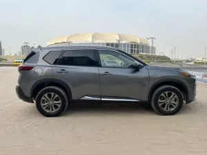 2023 نيسان روج Platinum
