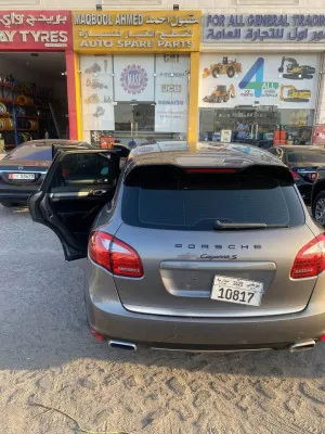 2011 Porsche Cayenne S